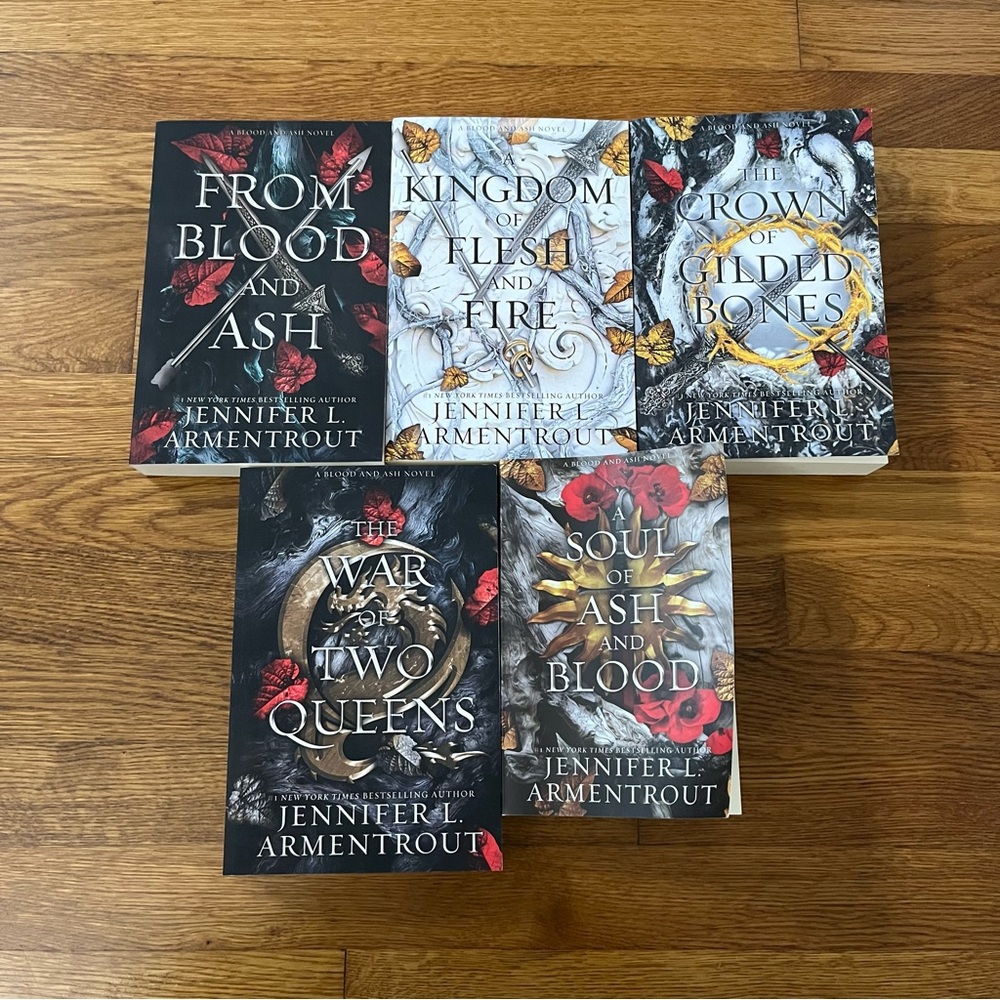 From Blood and Ash Series by Jennifer L. Armentrout (Paperback)